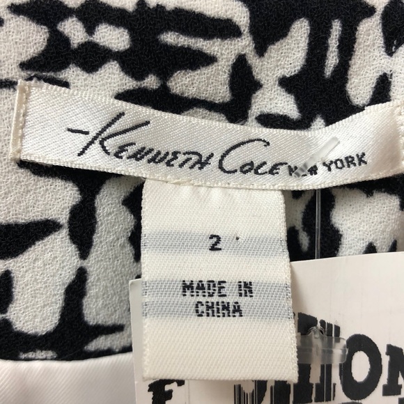 Kenneth Cole black & white cape style jacket - Picture 2 of 7